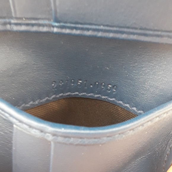 New in Box 100% Authentic GUCCI wallet 231951 - Picture 7 of 8